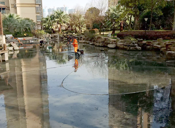 南票景观池淤泥清理